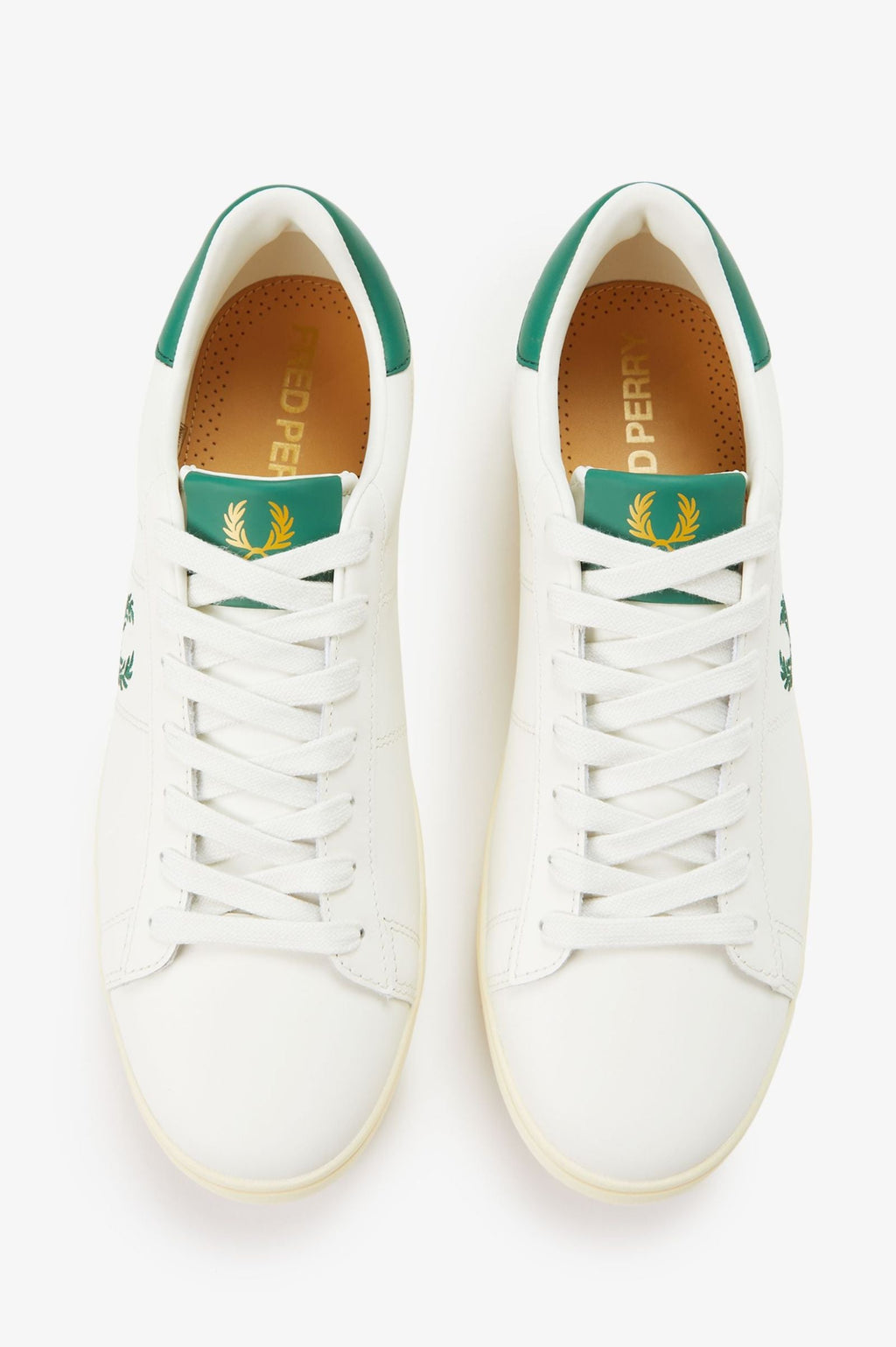 Fred Perry Spencer Leather B4334 Light Ecru