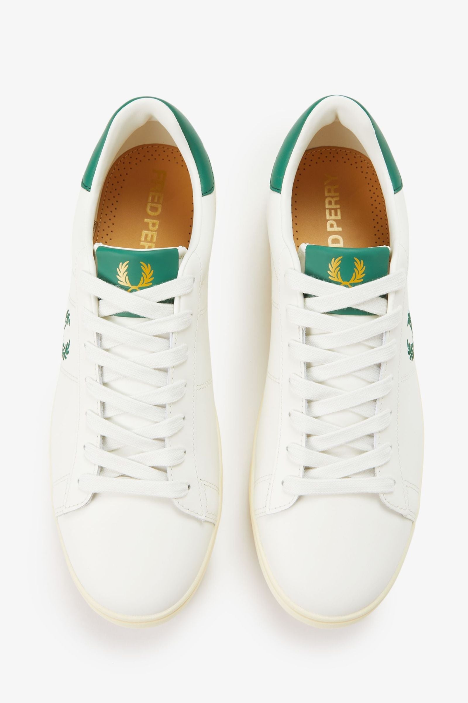 Fred Perry Spencer Leather B4334 Light Ecru