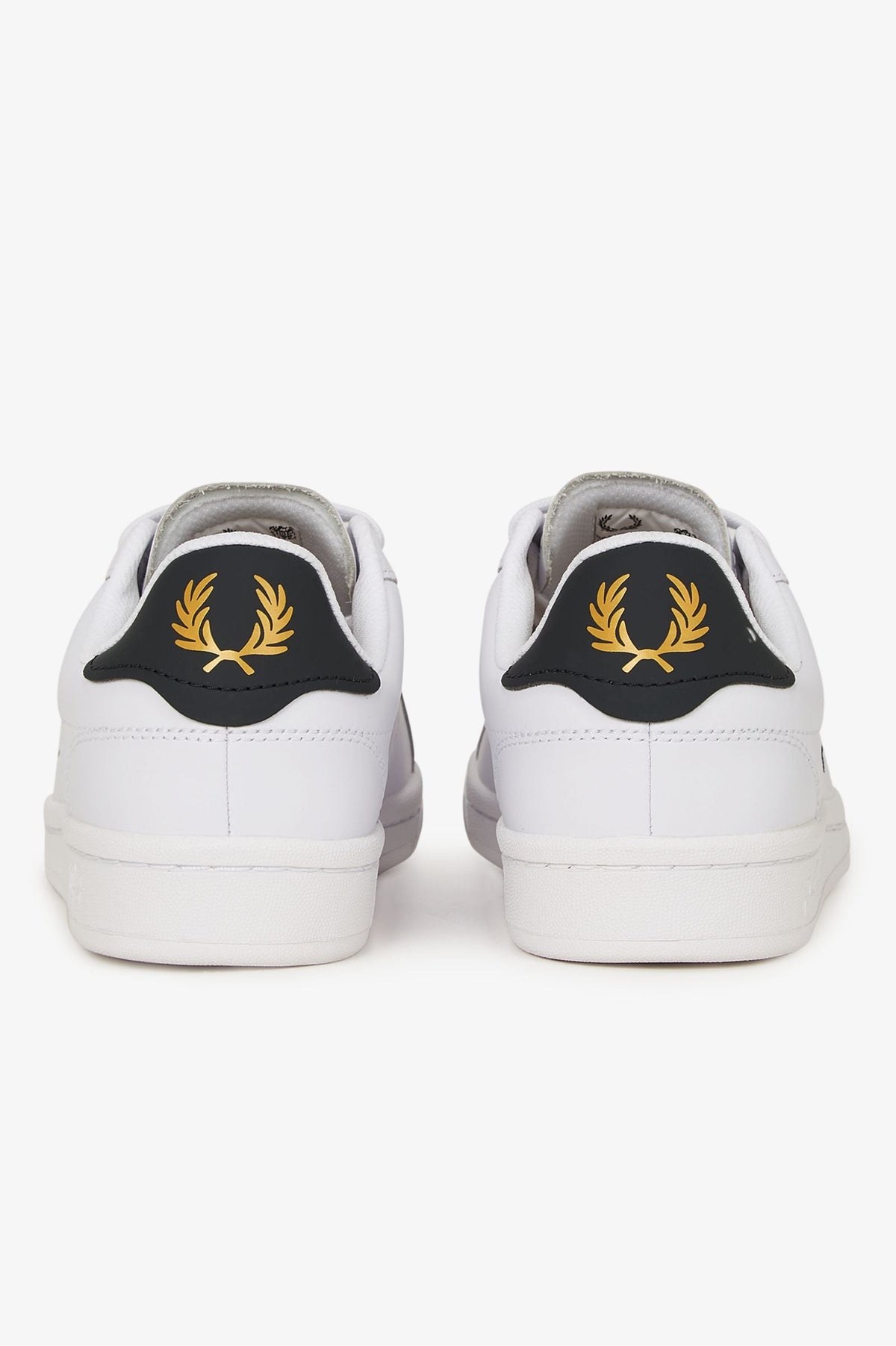 Fred Perry B721 Leather B6312 White / Navy