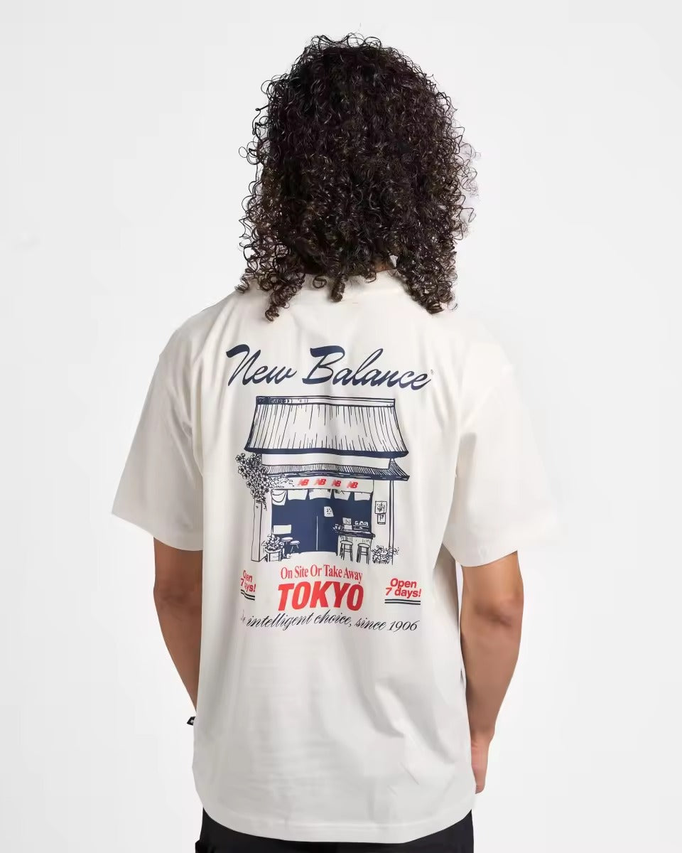 New Balance T-Shirt Grab a Bite Tokyo MT62D8CE White