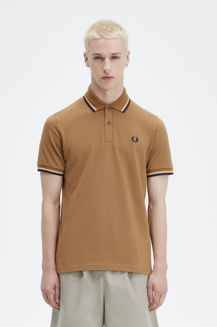 Fred Perry Reissues Original Twin Tipped Polo Dark Caramel / Ecru / Navy