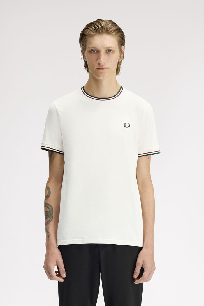 Fred Perry Twin Tipped T-Shirt Ecru / Oxblood / Grassroots