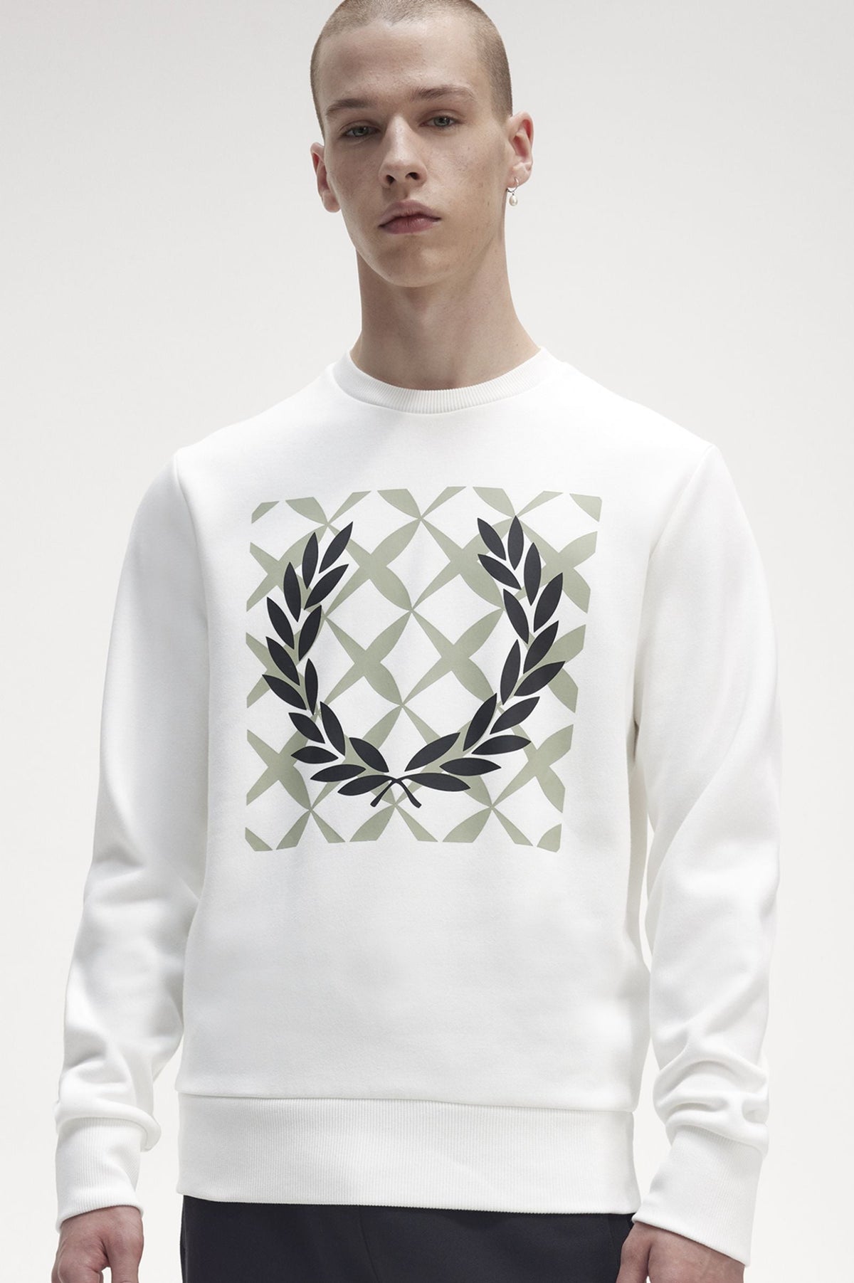 Fred Perry Crew Sweat Graphic Cross Stitch White